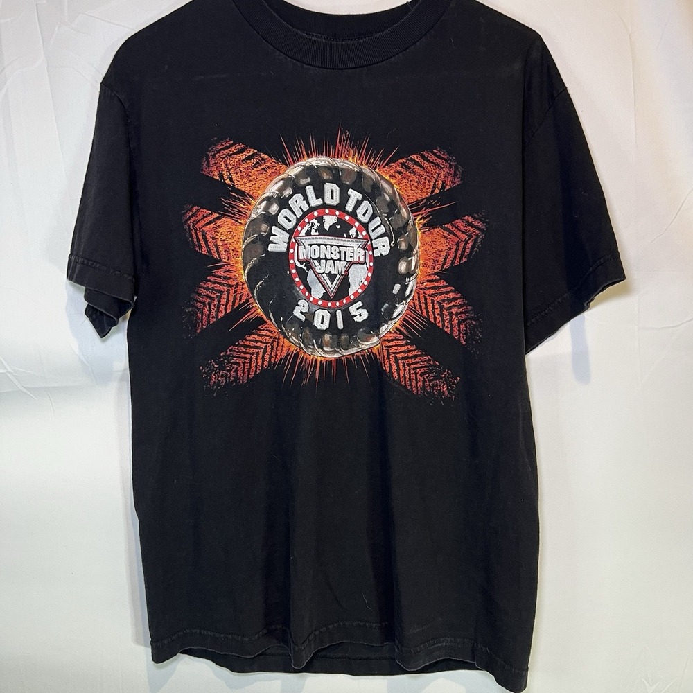 VTG T-Shirt‎ Men Medium Black Monster Jam 2015 World Tour Grave Digger Trucks